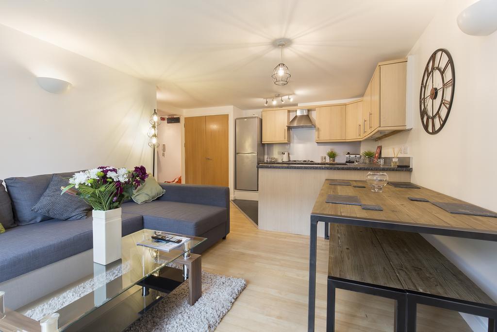 Raleigh Square - 2Br Ground-Floor Apartment In Nottingham Exterior foto