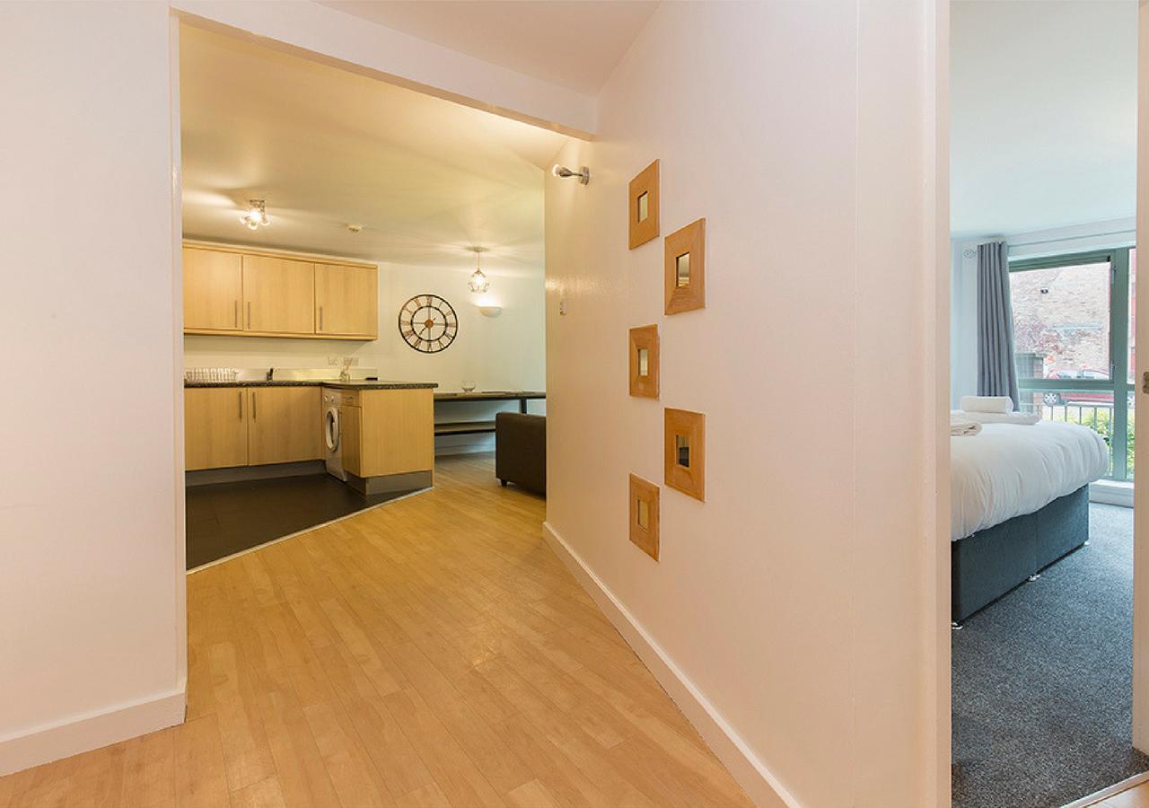 Raleigh Square - 2Br Ground-Floor Apartment In Nottingham Exterior foto